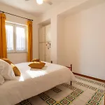 Apartment Sea Escape